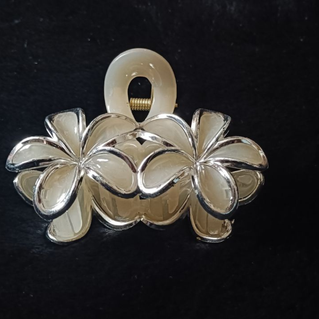 Glossy finish Hair clips